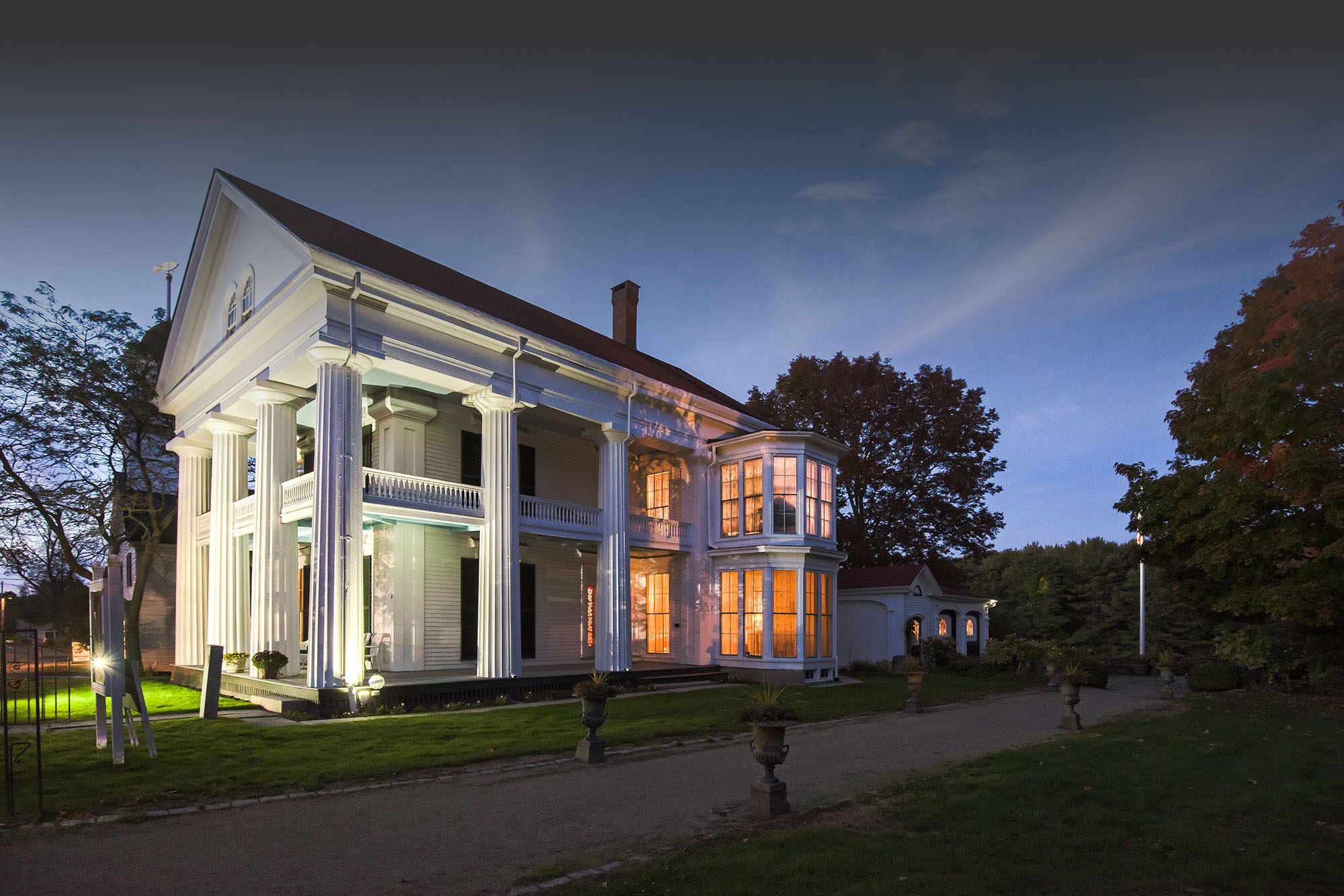 House Tours at White Columns Kennebunkport Historical Society